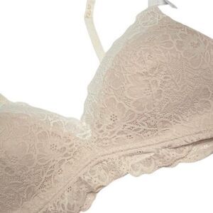 Aerie Nude and Cream Lace Trim Wireless Padded Bralette N0462